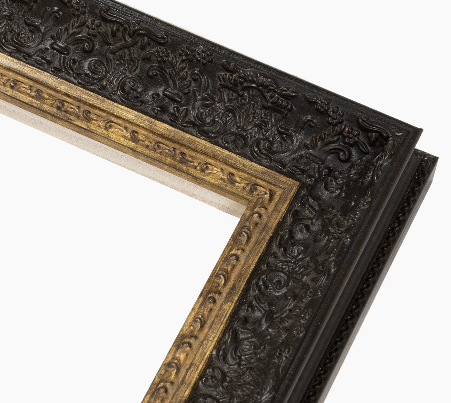 Cadre noire et or en bois sur mesure 731.601
