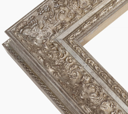 Cadre d'or en bois sur mesure 731.011
